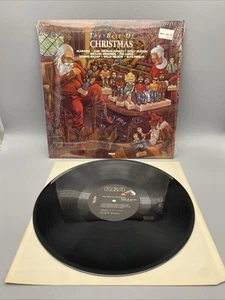 Best of Christmas Vinyl Record Dolly Waylon Willie Elvis Country SHRINK - Imagen 1 de 2
