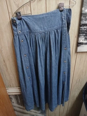 Maxi falda envolvente de mezclilla tallada con volantes azul talla 10 países academia modesta Foto 1 de 4