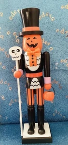 LARGE HALLOWEEN NUTCRACKER 38cm.  PUMPKIN MAN - Picture 1 of 4