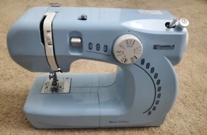 Vintage Kenmore Mini Ultra Sewing Machine Model 385-11206300 Baby Blue - Picture 1 of 9