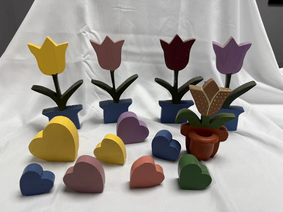 Lote de 13 Tulipanes y Corazones de Madera Diseño Granja Primitivo Hechos a Mano Folk Años 80 Foto 1 de 1