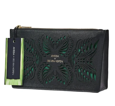BOLSA COSMÉTICA AVEDA IRIS VAN HERPEN SYNTOPIA ornamental negra Foto 1 de 2