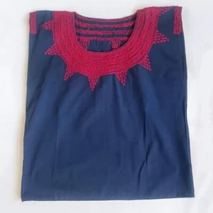 Chiapas Mexican Handmade Embroidered Blouse Indigenous Fabrics Dark Blue Red M - Picture 1 of 2