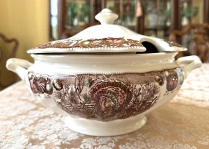 Johnson Brothers His Majesty Turkey Soup Tureen England - Picture 1 of 5