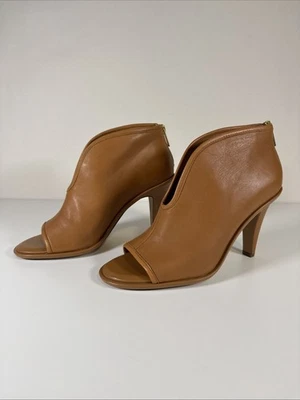 Vince Camuto Mujer Cuero Marrón Punta abierta Tacón Alto Botas 8.5 Excelente Foto 1 de 4