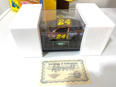 Revell 1:18 Diecast Jeff Gordon 1998 Dupont Monte Carlo Chromalusion w/Box & COA - Image 1 of 2