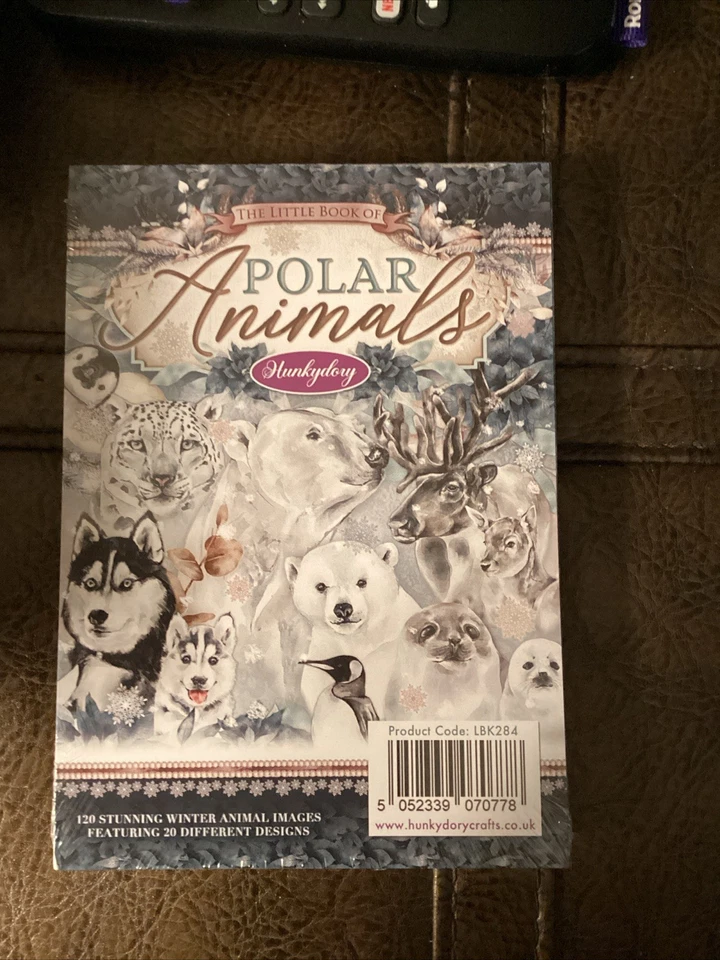The Little Book of Polar Animals by Hunkydory. L K284. Cardmaking. 120 Pages. - Image 1 of 1