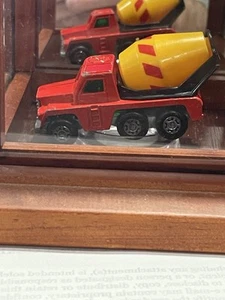 Matchbox Lesney 1976 Superfast Red Cement Truck No. 19-RARE Green Tint Glass - Picture 1 of 5