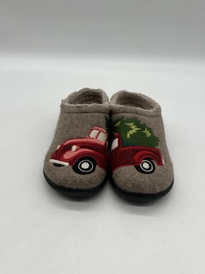 L.L. Bean Daybreak Women 8M Brown Red Truck Christmas Tree Scuffs Slippers Shoes - Image 1 of 4