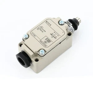 Limit Switch WLD3 WLD18-N WLD28-N WLD38-N Travel Switch For OMRON - Picture 1 of 10