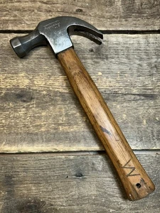 Vintage  Stanley 16 oz Curved Claw Hammer "100 Plus" - Picture 1 of 12