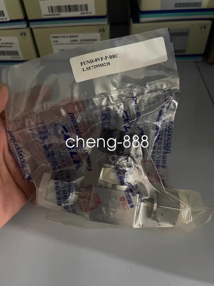 1PCS Fujikin diaphragm valve FUND-8VF-P-BRC new via FedEx or DHL - Image 1 of 4