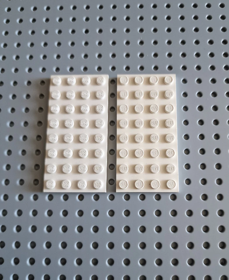 LEGO Platte Bauplatte Basisplatte flach 2 Stück Weiß 4x8 White 3035 R2 - Bild 1 von 1