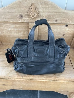 Vintage TUMI Classic Black Leather Laptop Briefcase Bag Travel, Pockets, Fair - Image 1 of 4