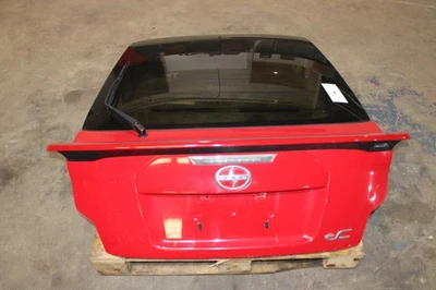 Задний стеклоочиститель и спойлер основание багажника/хэтча/заднего борта 2016 29505703 - Изображение 1 из 4