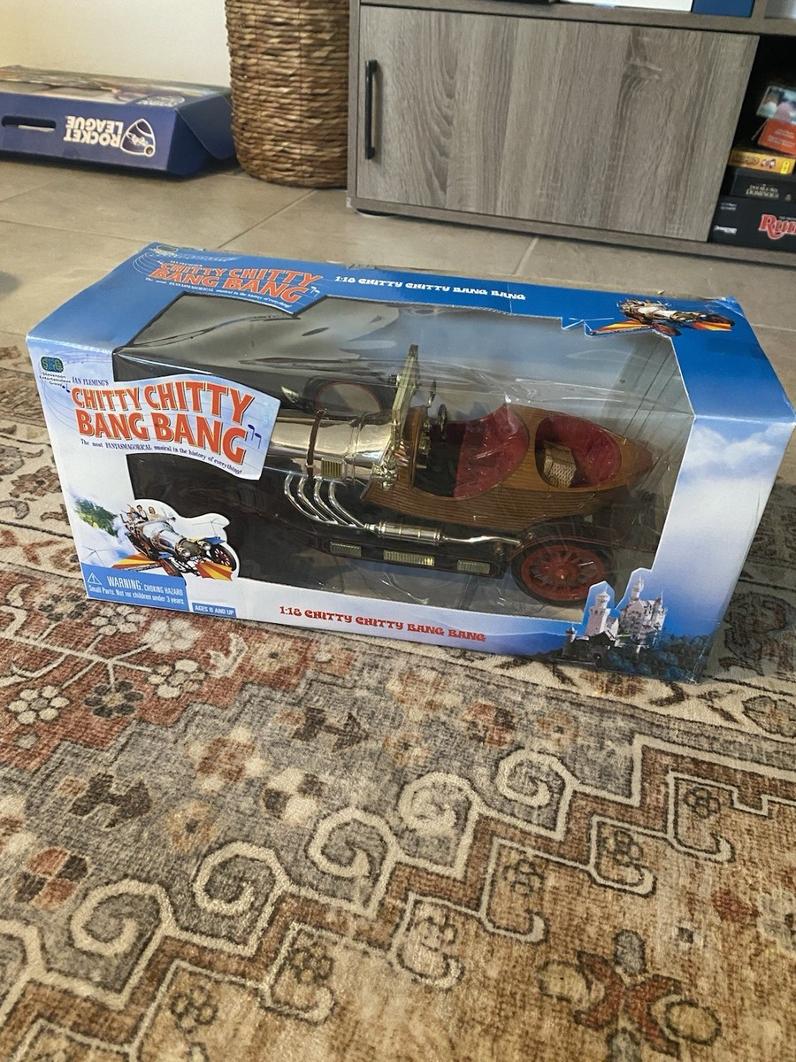RARE Chitty Chitty Bang Bang 1:18 Car 2005 Pre Owned Limited
