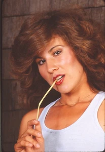 1982 - BEAUTIFUL AZ GIRL - KODACHROME COLOR SLIDE - ONE OF A KIND - Picture 1 of 1
