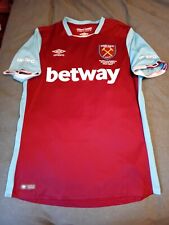 Men's West Ham Home Football Shirt 2016/17 #22 On The Back In Excellent...