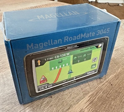 Magellan Roadmate 3045 - Image 1 of 4