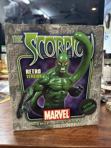 LE SCORPION ~ VERSION RÉTRO ~ MINI-BUSTE ~ LE 1500 ~ MARVEL ~ BOWEN DESIGN Neuf - Photo 1/3
