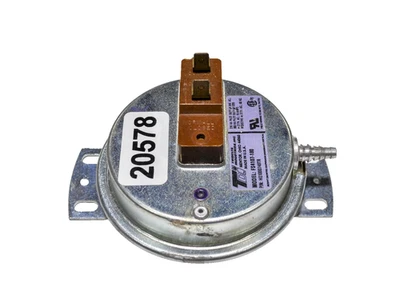 Tridelta FS4107-180 Pressure Switch - Image 1 of 3