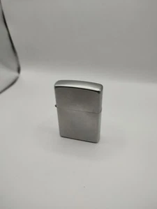Zippo Lighter J-11 Silver - Picture 1 of 3