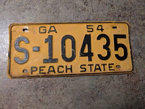 Vintage 1954 Georgia Peach State Auto Car License Plate S-10435 - Picture 1 of 2