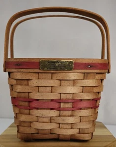 Longaberger 1995 Red Cranberry Basket with Plastic Protector 8.5 x 8.5 x 7 - Picture 1 of 9