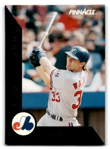 1992 Pinnacle Team 2000 # 21 Larry Walker - Picture 1 of 2