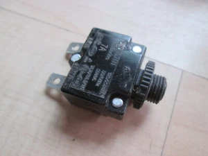Disyuntor Razor 7A 7 amperios para Razor Scooter E100 E125 #G13AM - Imagen 1 de 4