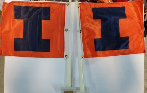 LOT OF 2 ILLINOIS FIGHTING ILLINI SPORTS CAR WINDOW FLAGS. PRE-OWNED Cover