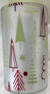 Yankee Candle Hurricane Glass Jar Holder: WINTER WONDERMENT Christmas Silver - Picture 1 of 4