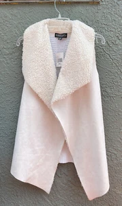 NWT Almost Famous Knitted Sweater Vest Jacket Stunning Womens S - Picture 1 of 4
