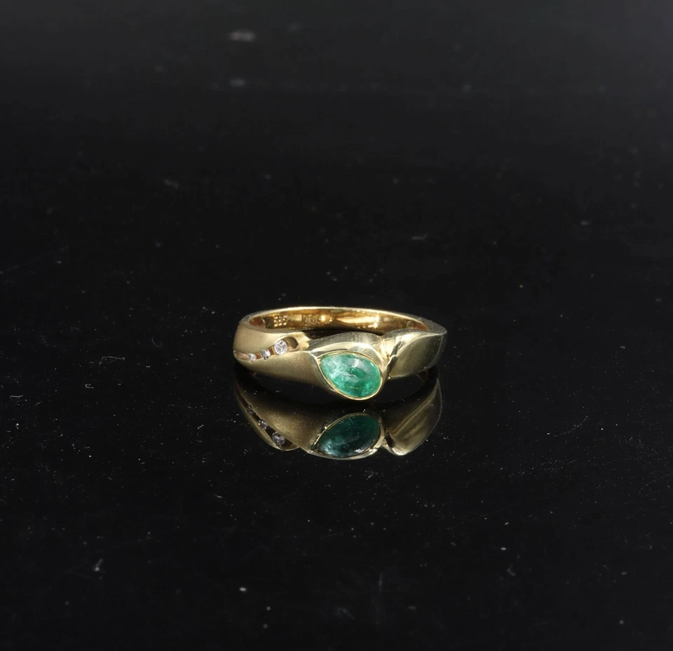 585/ 14kt Gelbgold Ring, mit Smaragd, Diamanten 0,033ct, Gr.55, guter Zustand. - Bild 1 von 3