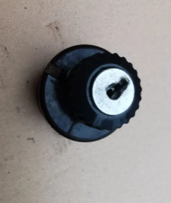 Antigua cerradura de encendido RDA Trabant 500 600 601 Wartburg 311 353 F8 F9 DKW? usado Foto 1 de 3