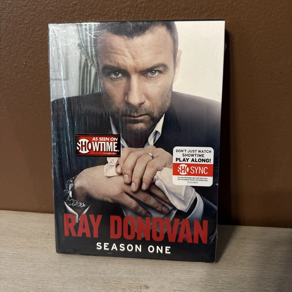 Ray Donovan: Complete First Season One - FACTORY-SEALED BRAND NEW on 4 DVDs Foto 1 de 1