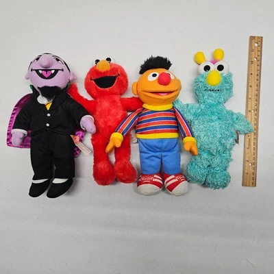 LOTE DE PELUCHES CALLE SÉSAMO - Conde Elmo Ernie Turquesa Honker - 40 Aniversario Foto 1 de 4