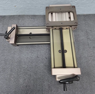 Mesa de inspección/comparación de compuestos 2 ejes accesorio deslizante cruzado aluminio Foto 1 de 4