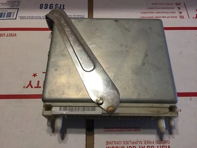 1998 VOLVO S70 V70 ПЕРЕДАЧИ КОМПЬЮТЕРА P09442307 - Изображение 1 из 2