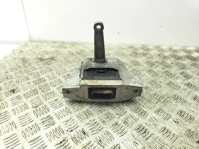 HYUNDAI I30 MK3 PD 2017 1.6 DIESEL ENGINE MOUNT BRACKET SUPPORT 21810-F2100 - Image 1 of 4