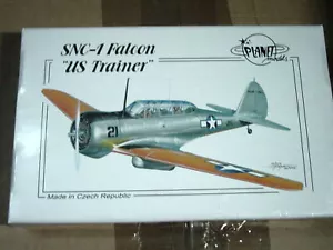 Curtiss CW-22 /SNC-1 ""Falcon"" Esercito degli Stati Uniti/Marina seconda guerra mondiale modelli addestratore pianeta 1/48 - Foto 1 di 1