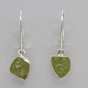 Natürliche Rohschliff grüne PERIDOT Ohrringe Rohschliff - 925 STERLING SILBER #901-Ie - Bild 1 von 9