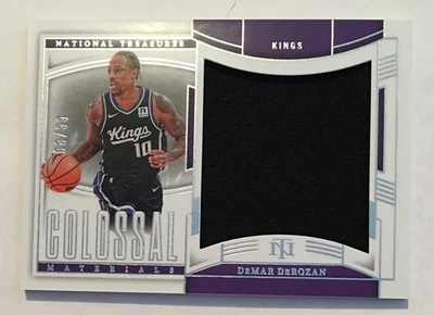 2024-25 National Treasures DeMar DeRozan Colossal Materials SP Inserto #d 08/99 Foto 1 de 4