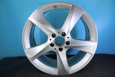 Llanta Mercedes-Benz GLE300d GLE350 GLE400 GLE550e 2016 2017 19" OEM 85485 16 Foto 1 de 4