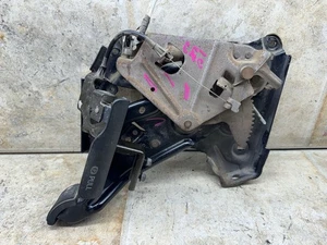 1999-2004 OEM Ford F250 F350 F550 Superd Emergency Parking Brake Pedal Assembly - Picture 1 of 17