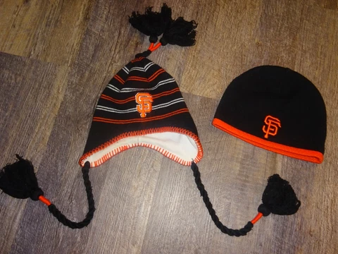 LOT San Francisco Giants Baseball Evan Longoria Bobblehead seat cushion 2 hats Cover