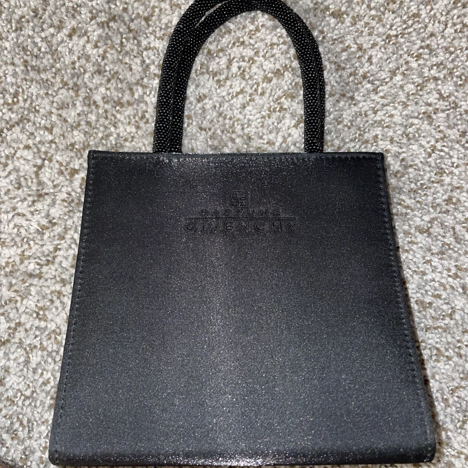 Bolso de Mano Vintage Givenchy Perfums Pequeño Elegante Negro Foto 1 de 4