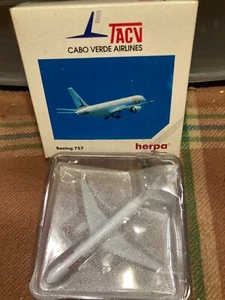 VTG  HERPA, CABO VERDE AIRLINES, BOEING 757, #503723  NIB,  1:500 - Picture 1 of 2