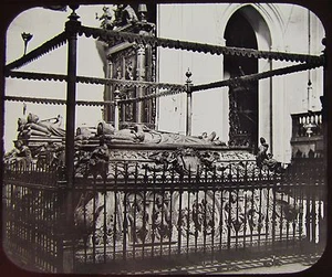 Glass Magic Lantern Slide TOMB OF FERDINAND AND ISABELLA  C1890 PHOTO SPAIN - Picture 1 of 2
