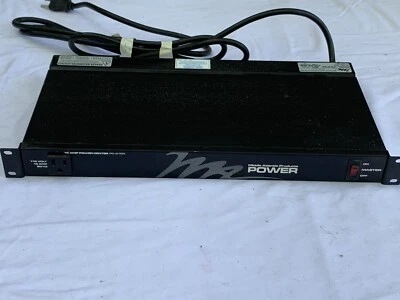 Middle Atlantic Products PD-915R  115v 15A -60Hz 8 Outlet Rackmount Power Center - Image 1 of 4